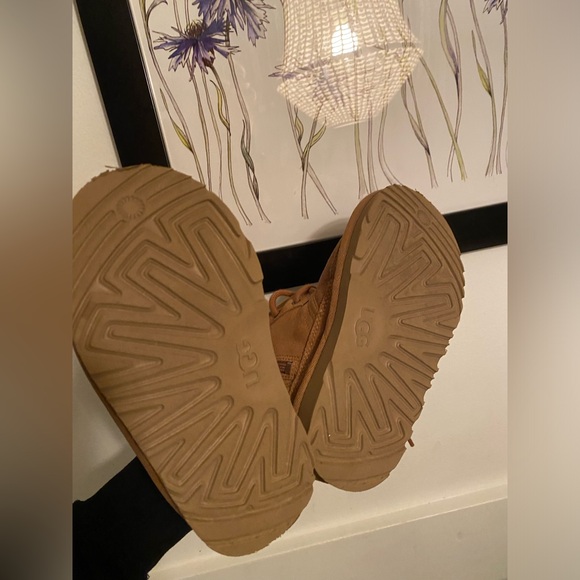 Ugg neumel ll boot - 10 kids - Picture 5 of 6